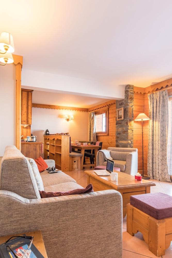Pierre & Premium Les Hauts Bois Aparthotel 4*